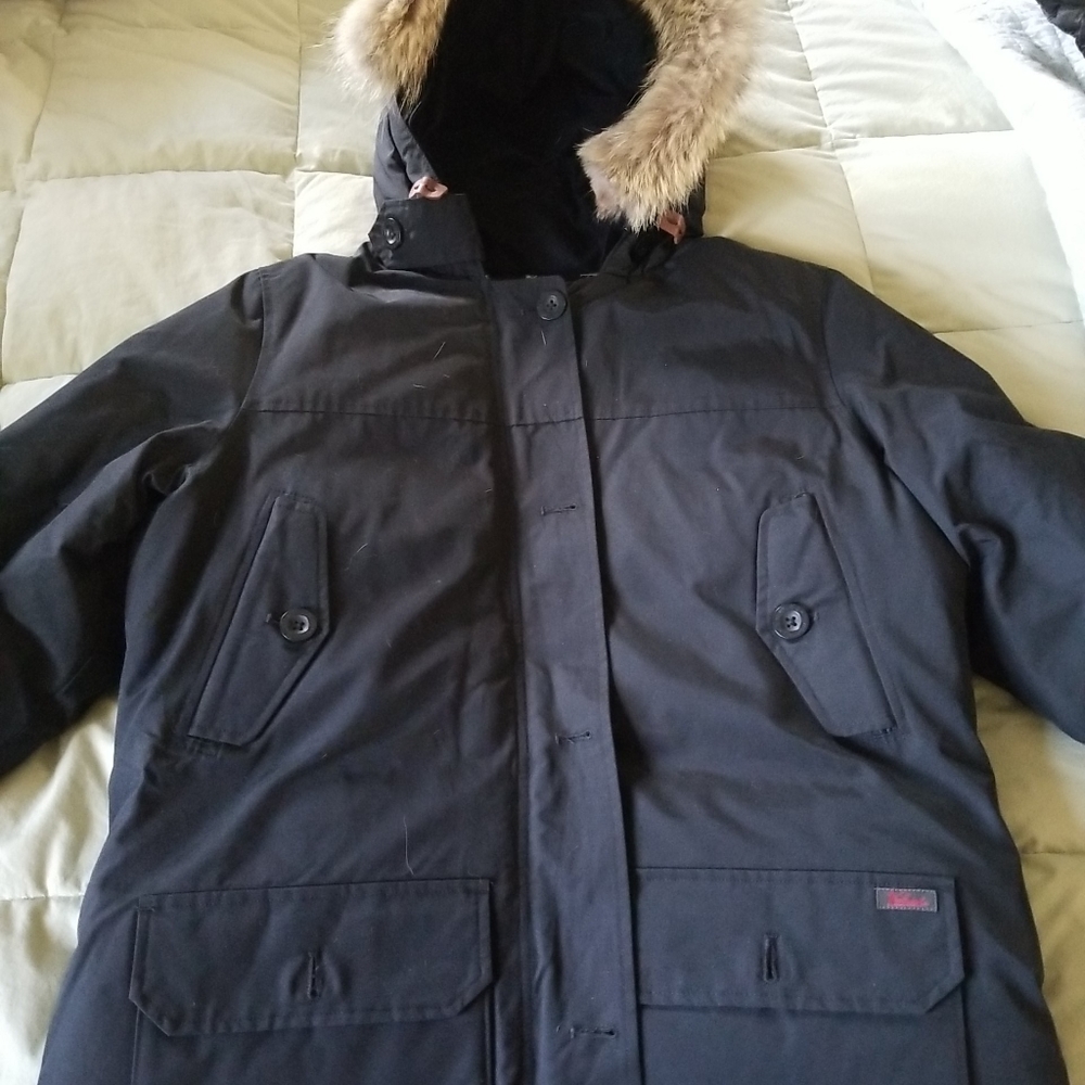 SOLD - Woolrich parka (defects)